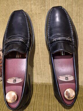 ALLEN EDMONDS  9.5  size men's shoes
